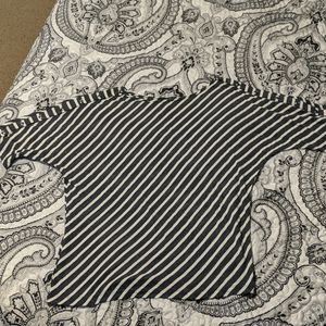 Boatneck style slanted stripe shirt